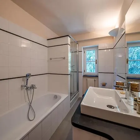 Sant' Ambrogio - Relax Di Lusso A Apartment *