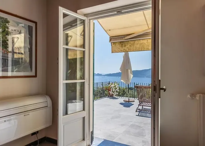Sant' Ambrogio - Relax Di Lusso A شقة