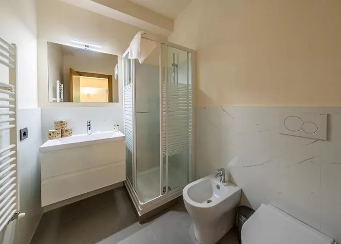公寓 Sant' Ambrogio - Relax Di Lusso A *